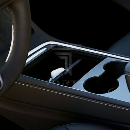 Model 3 Y Orta Konsol Düzenleyici